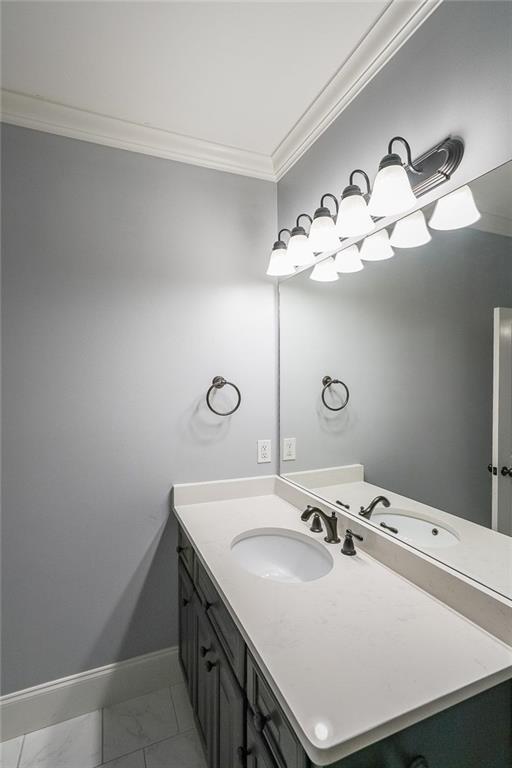 1490 WHITE ROSE Court NW