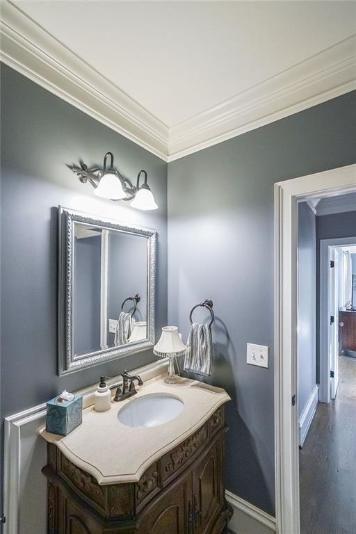 1490 WHITE ROSE Court NW