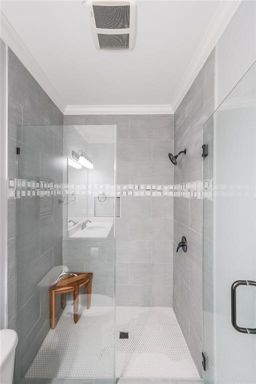 1490 WHITE ROSE Court NW