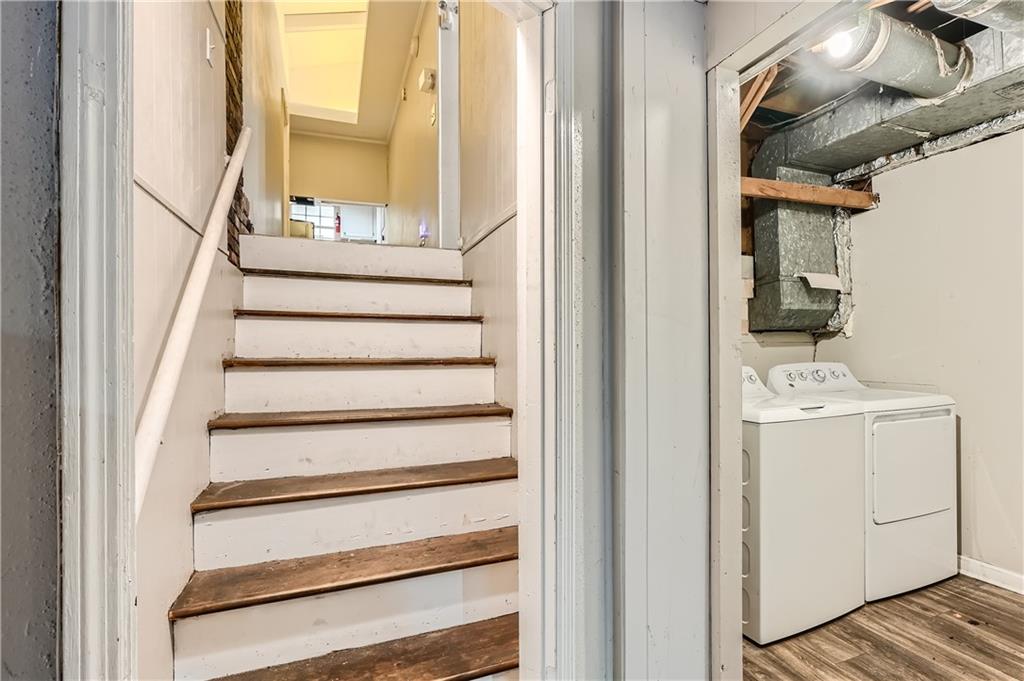 1812 Glenview Drive SW