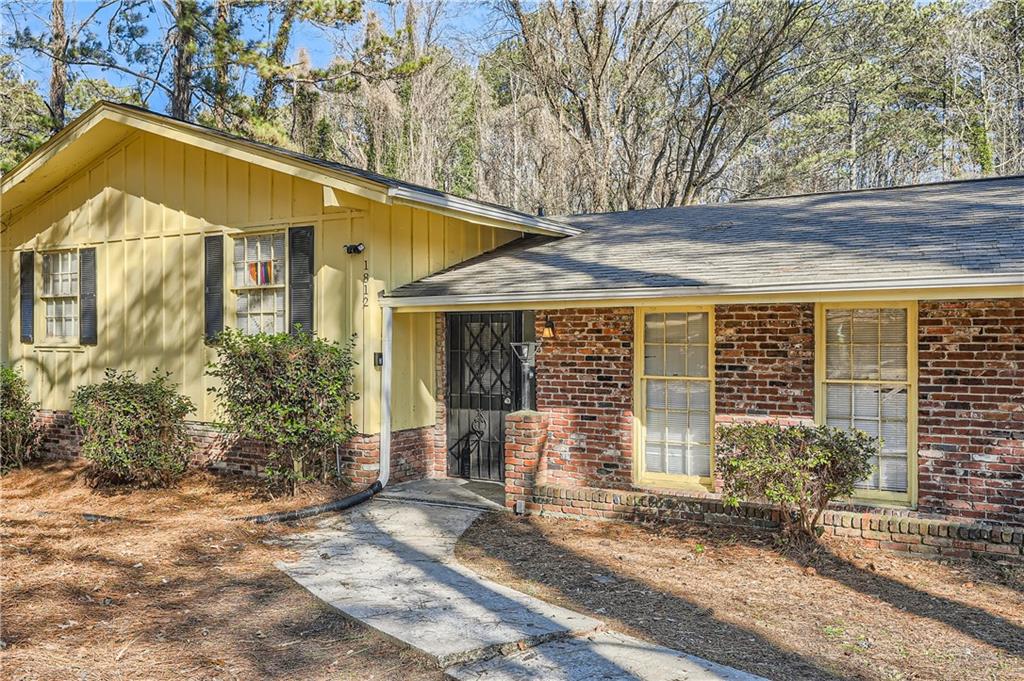 1812 Glenview Drive SW