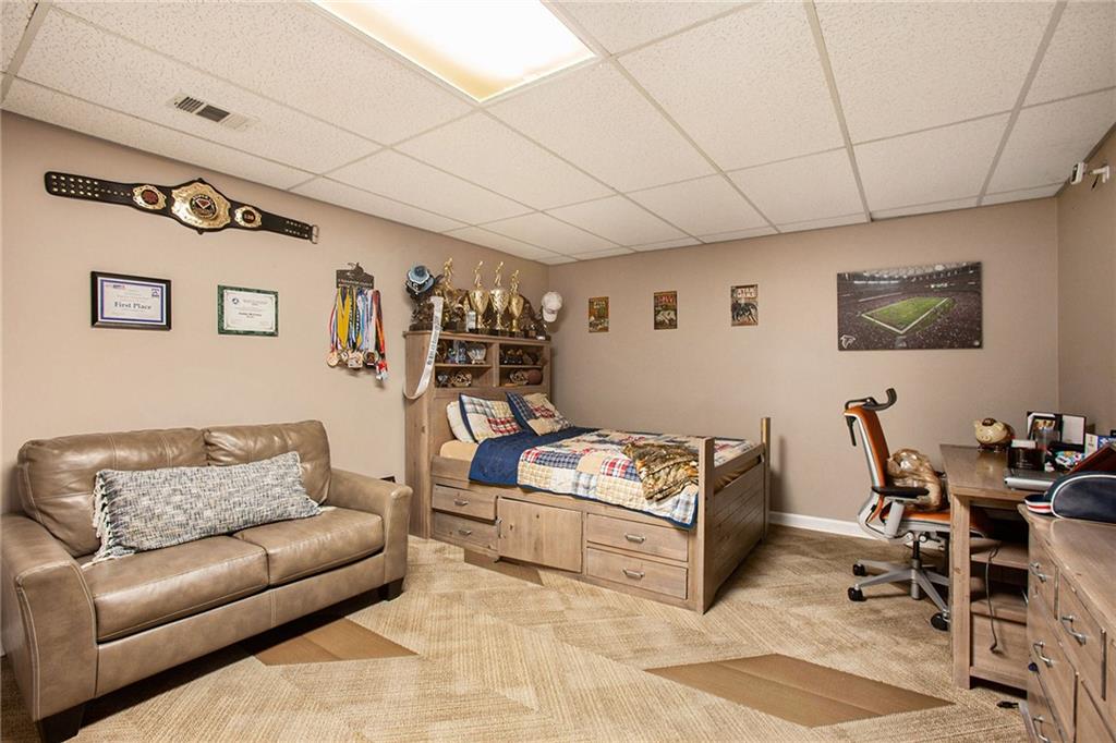 13 Southridge Trail SE