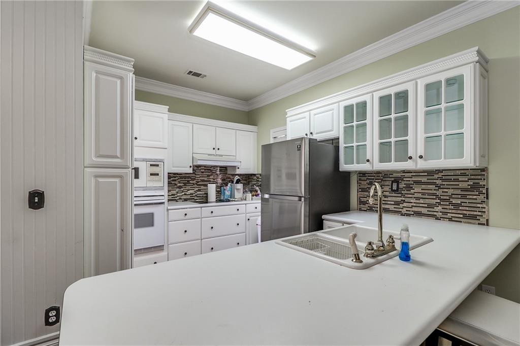 3405 Stately Oaks Lane