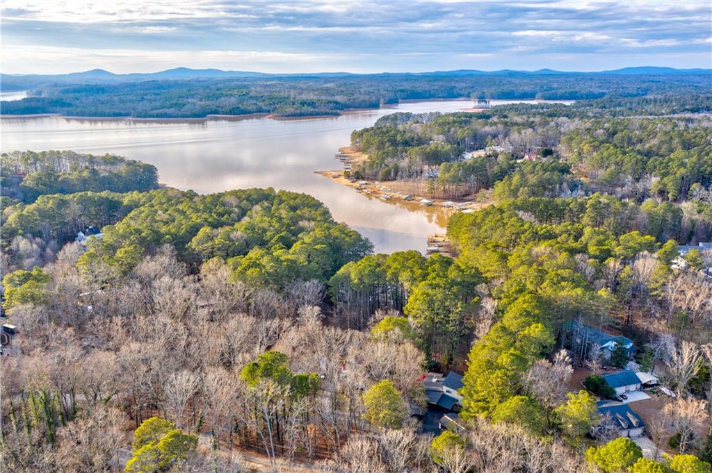 809 Willow Oak Circle