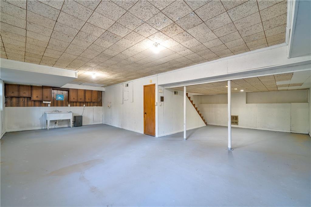 809 Willow Oak Circle