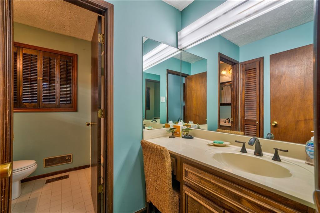 809 Willow Oak Circle