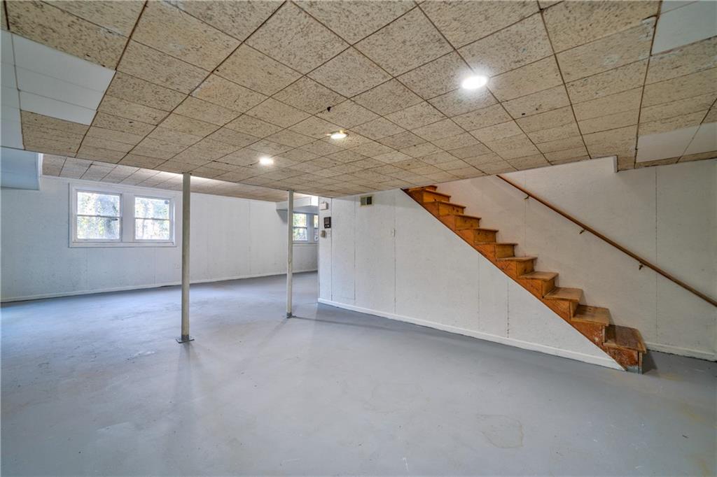 809 Willow Oak Circle