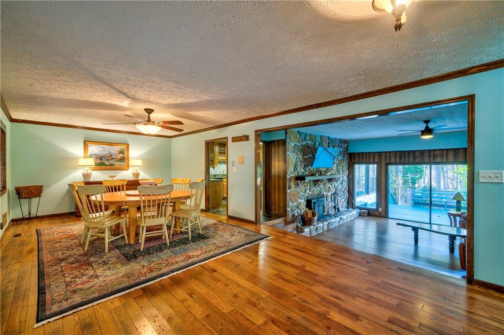 809 Willow Oak Circle