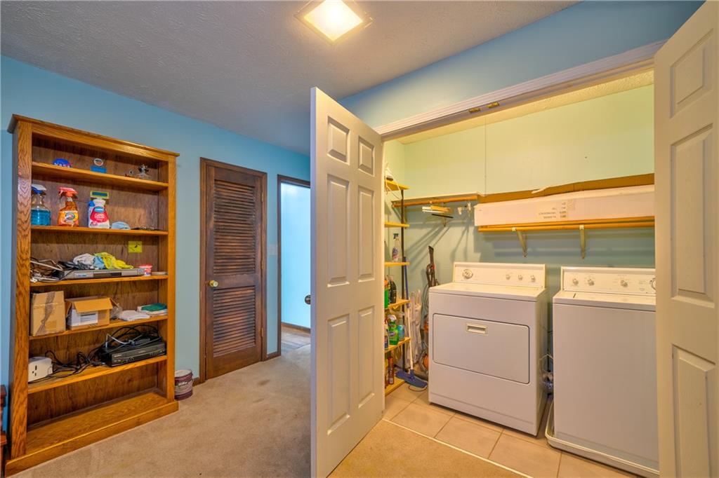 809 Willow Oak Circle