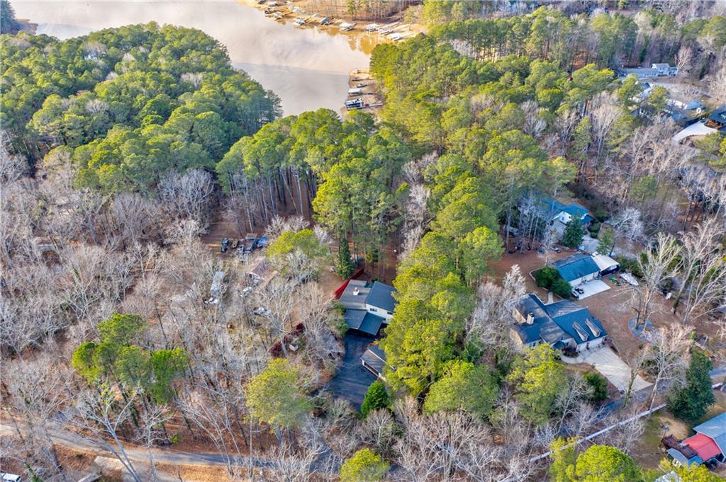 809 Willow Oak Circle