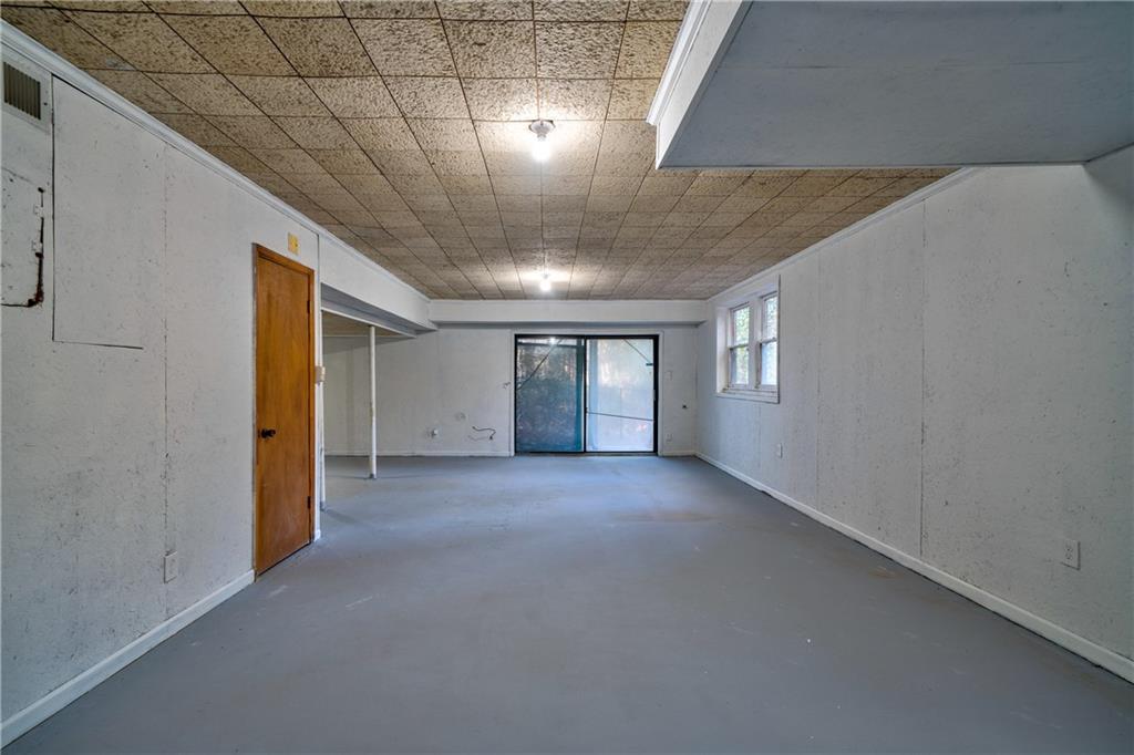 809 Willow Oak Circle