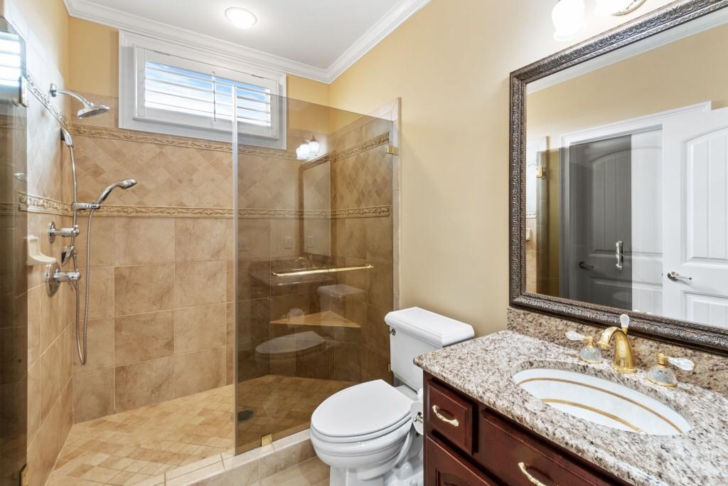 748 Heritage Lake Way