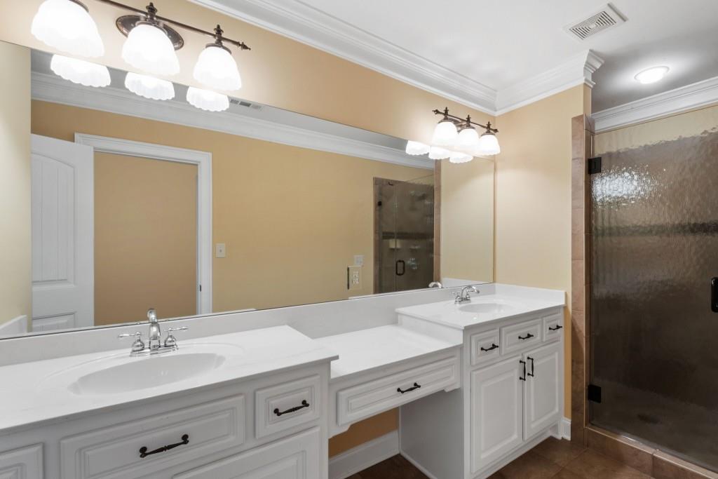 748 Heritage Lake Way