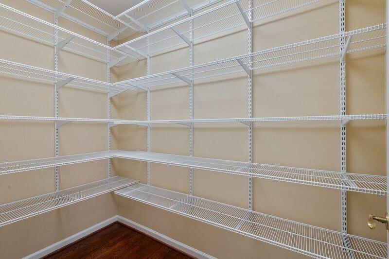 748 Heritage Lake Way