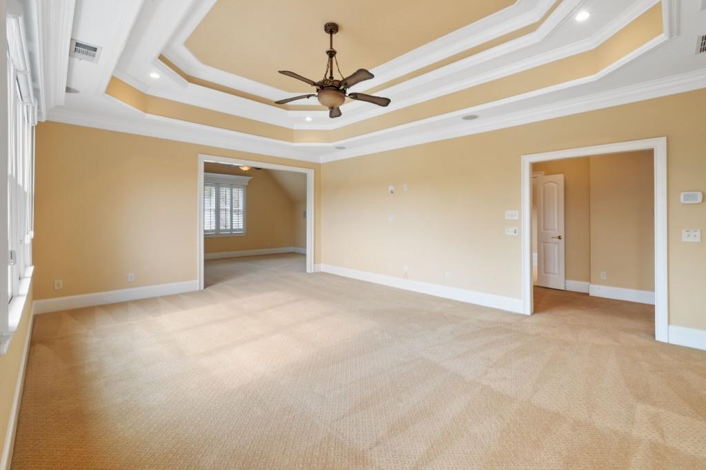 748 Heritage Lake Way