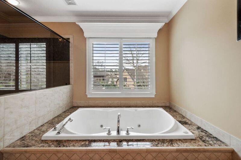 748 Heritage Lake Way