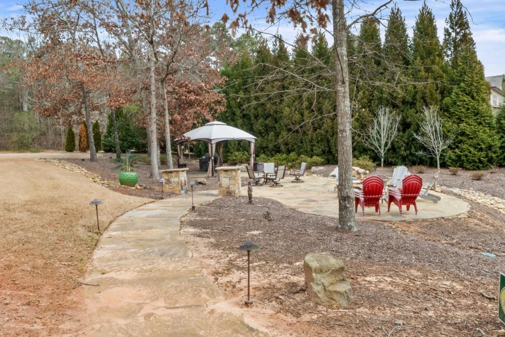 748 Heritage Lake Way