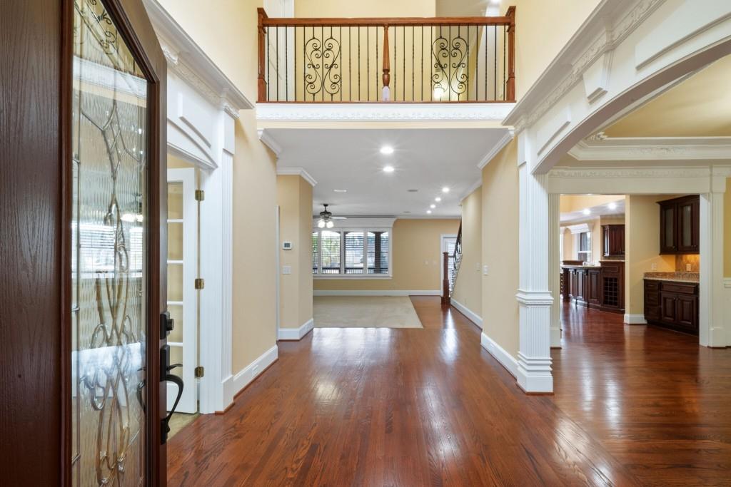 748 Heritage Lake Way