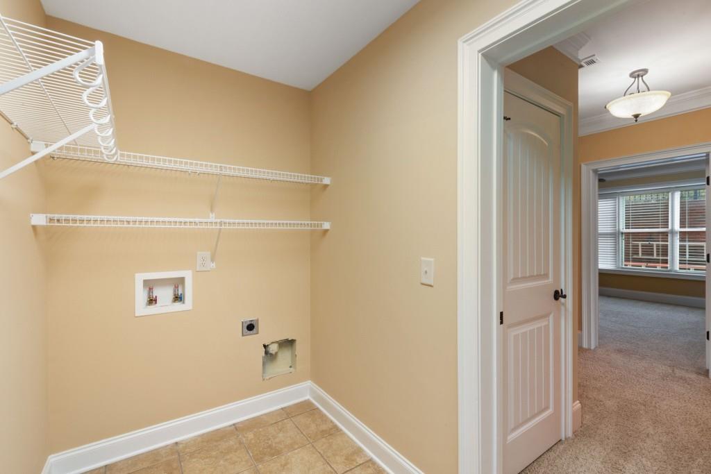 748 Heritage Lake Way