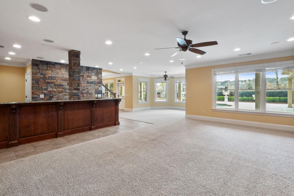 748 Heritage Lake Way