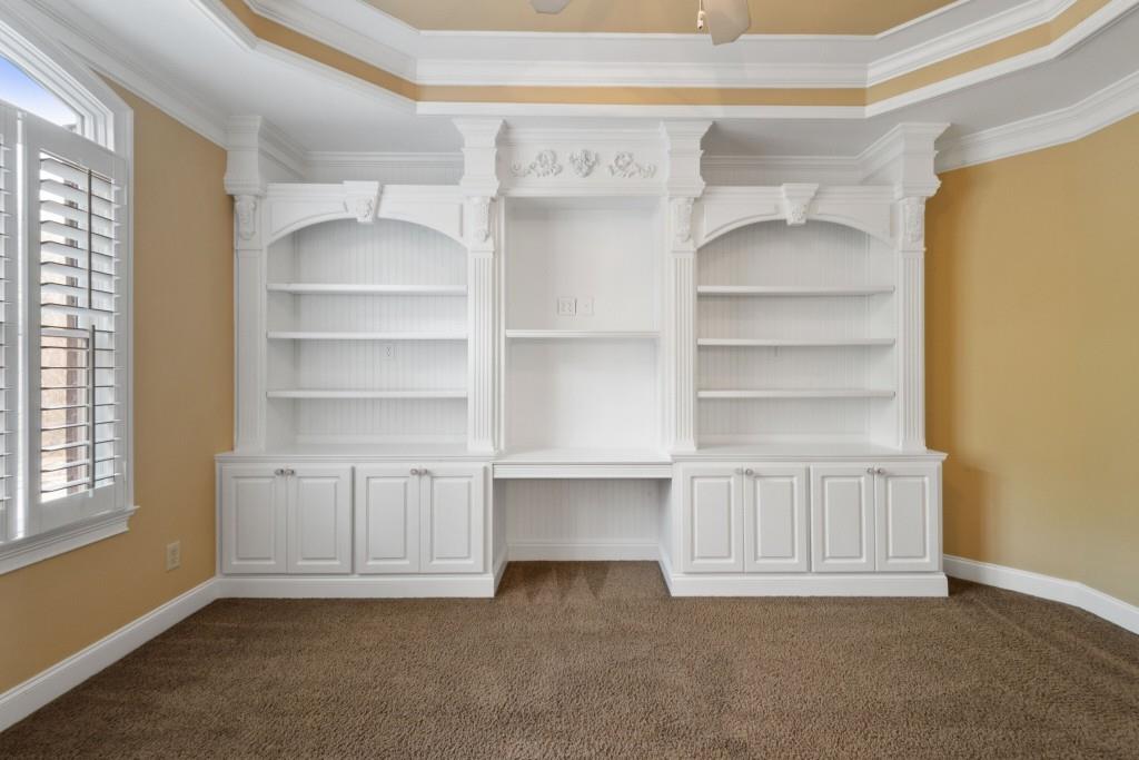 748 Heritage Lake Way