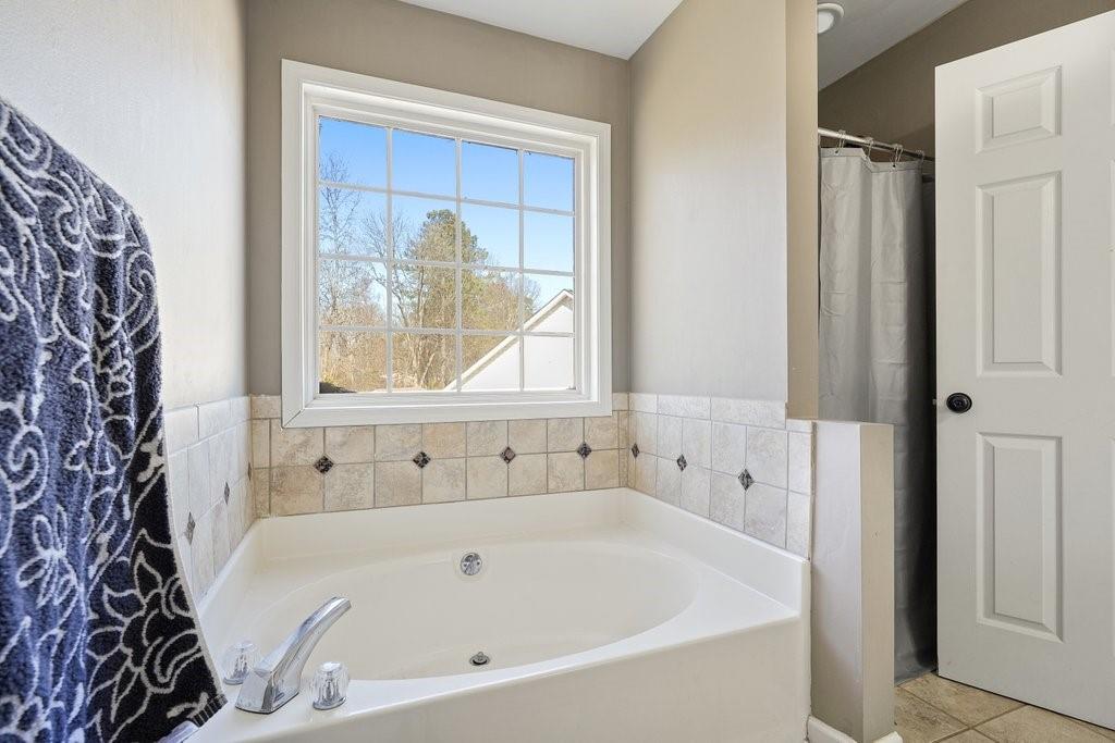 106 Summerfield Court NE