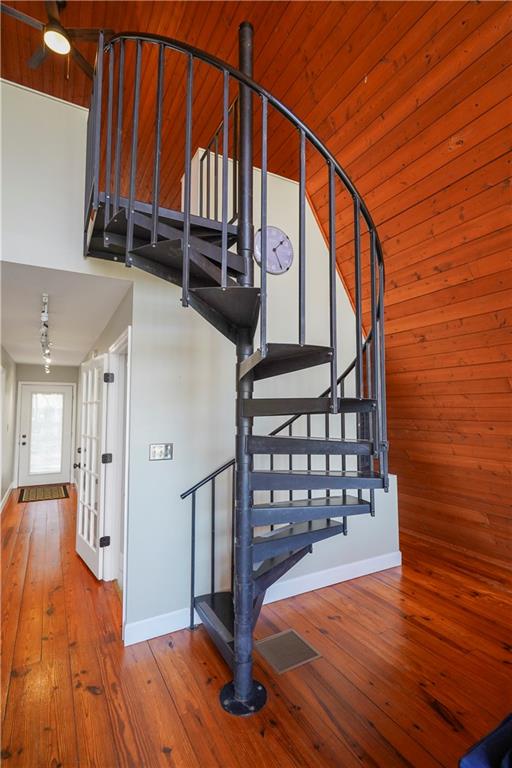 186 Little Coyote Loop