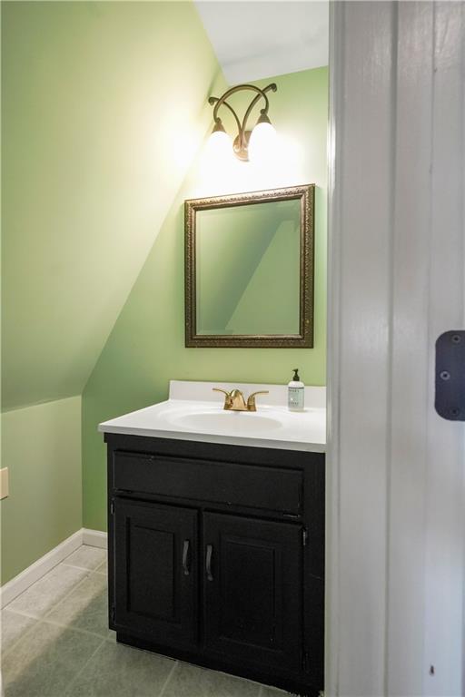 186 Little Coyote Loop