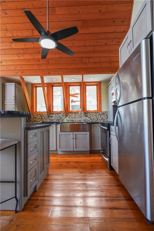 186 Little Coyote Loop