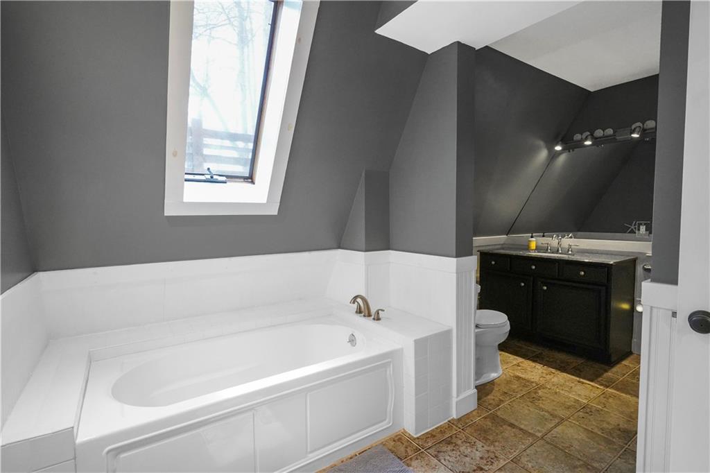 186 Little Coyote Loop