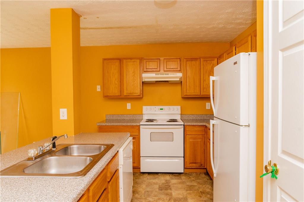 1536 Eastern Sunrise Lane