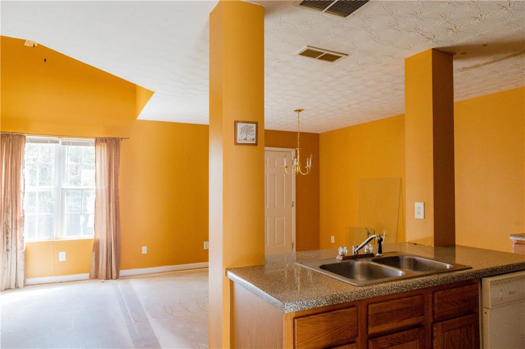 1536 Eastern Sunrise Lane