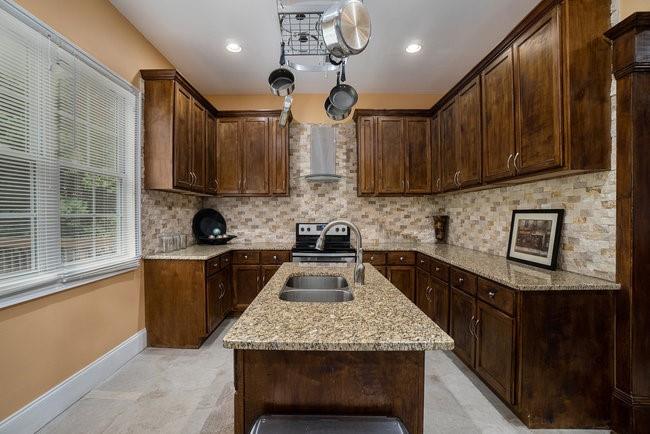 7515 Petersburg Road