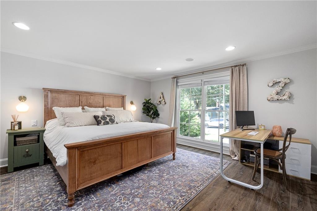 2631 Brown Circle SE