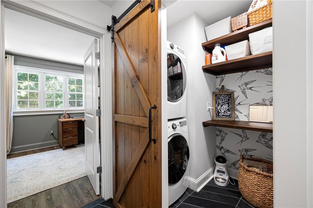 2631 Brown Circle SE