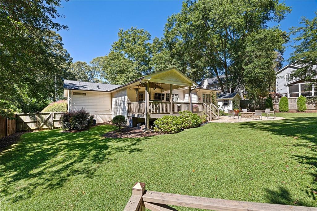 2631 Brown Circle SE