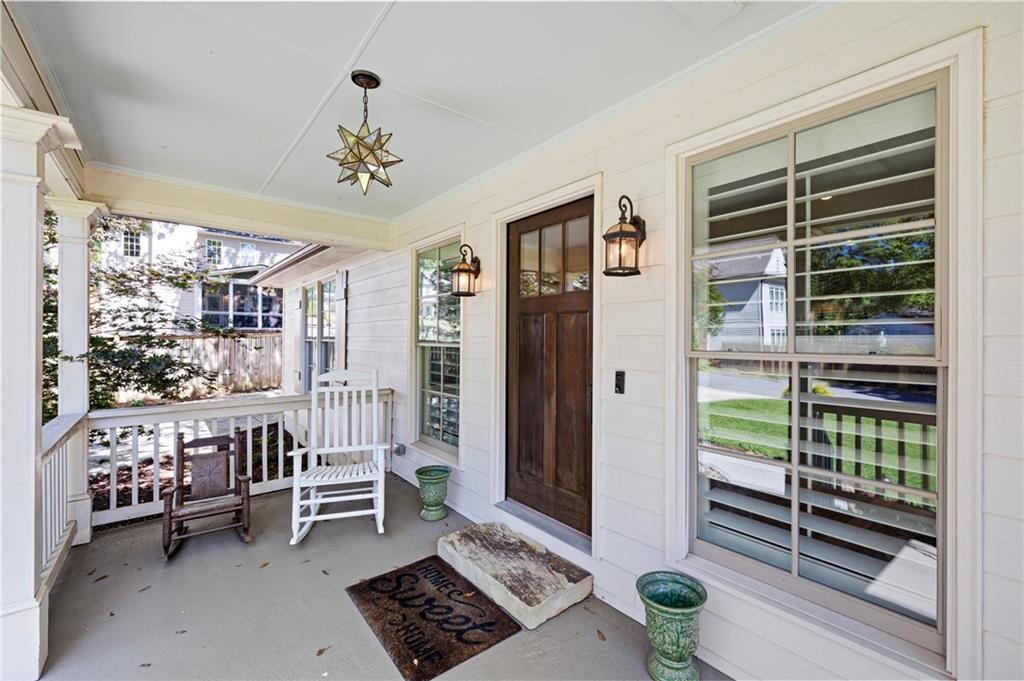 2631 Brown Circle SE