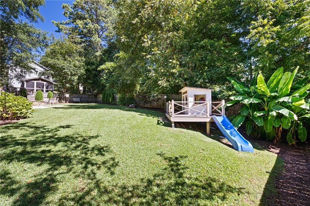 2631 Brown Circle SE