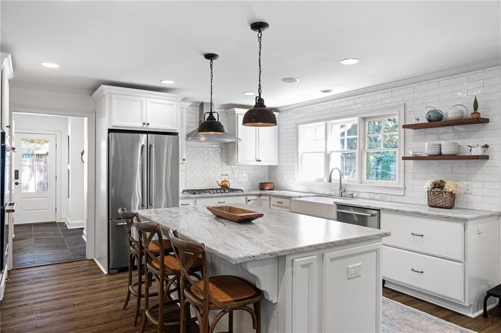 2631 Brown Circle SE