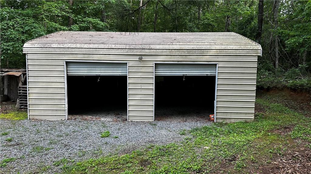 78 Country Creek Road NE