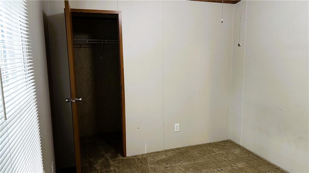 78 Country Creek Road NE