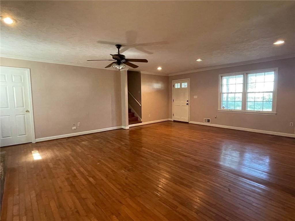 3189 Kennesaw View Drive SW