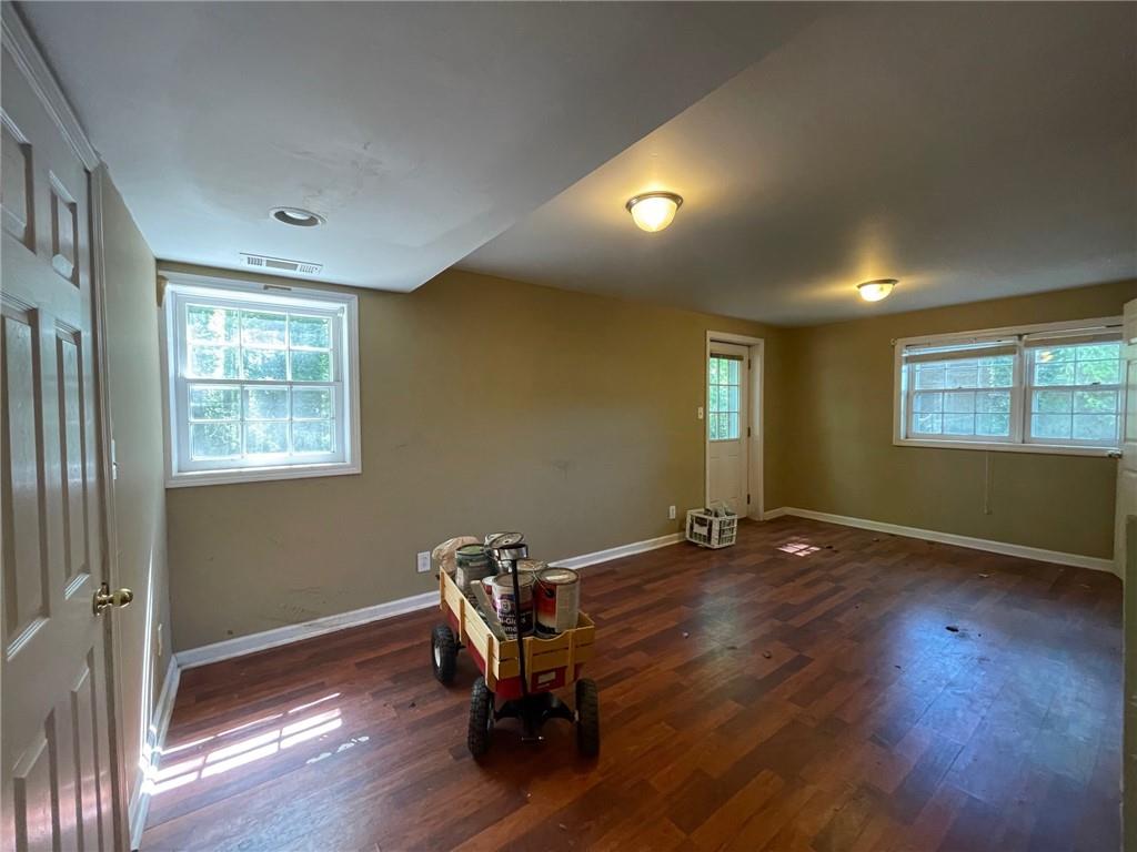 3189 Kennesaw View Drive SW