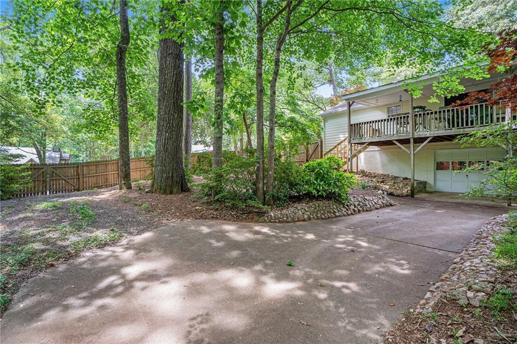 6226 Emerald Springs Drive SE