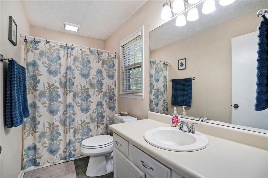 6226 Emerald Springs Drive SE