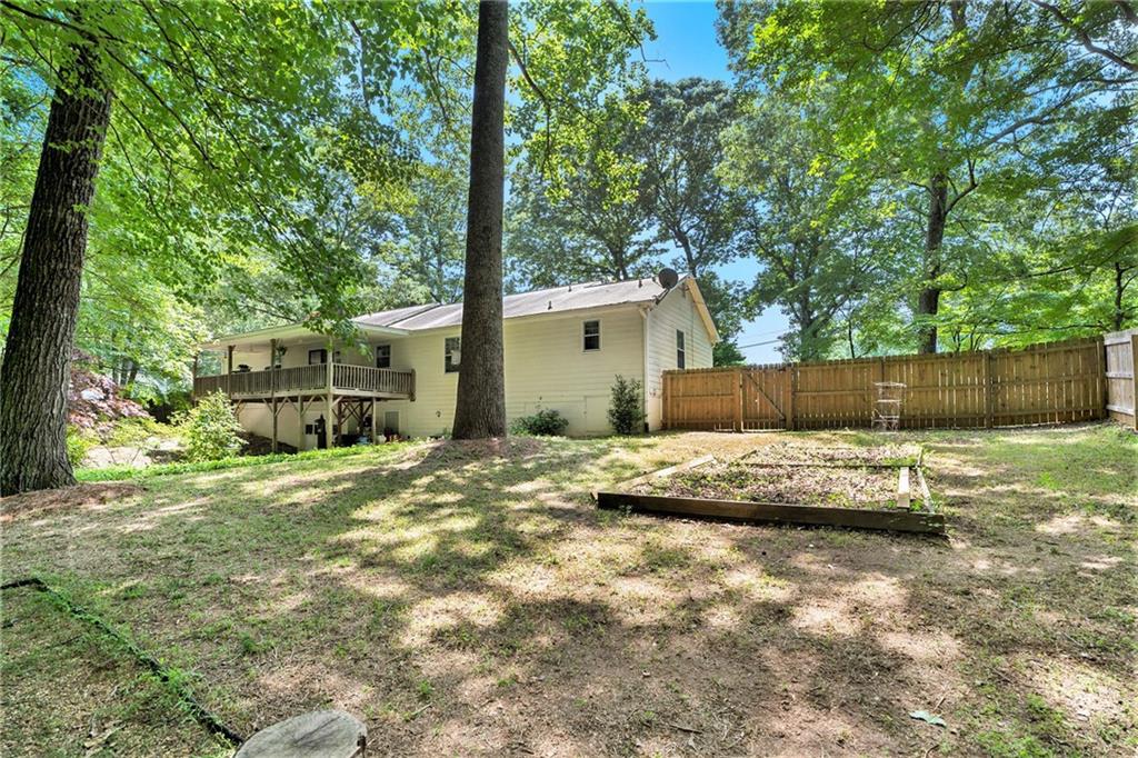 6226 Emerald Springs Drive SE