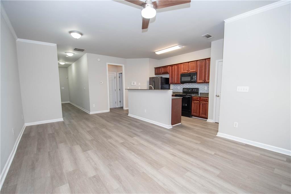 2867 Ridgeview Drive SW