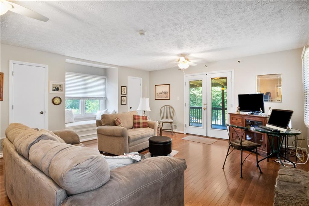 4771 Lee Waters Road