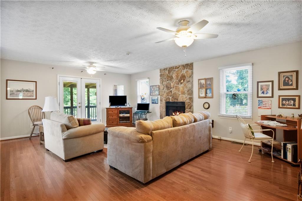 4771 Lee Waters Road