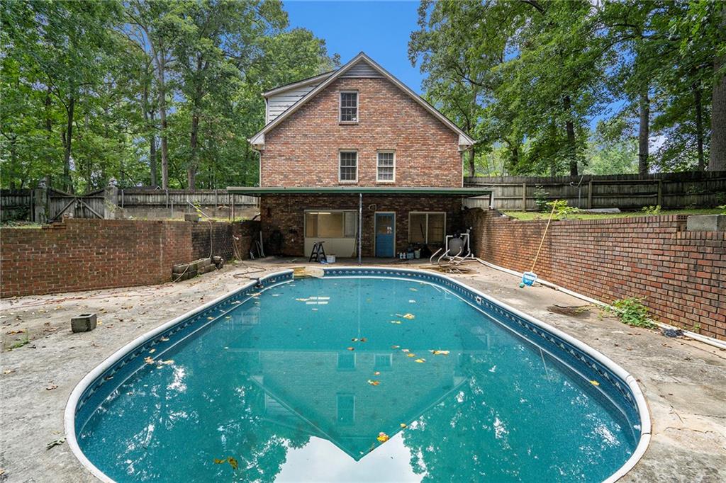 2921 Carriage Court Court W